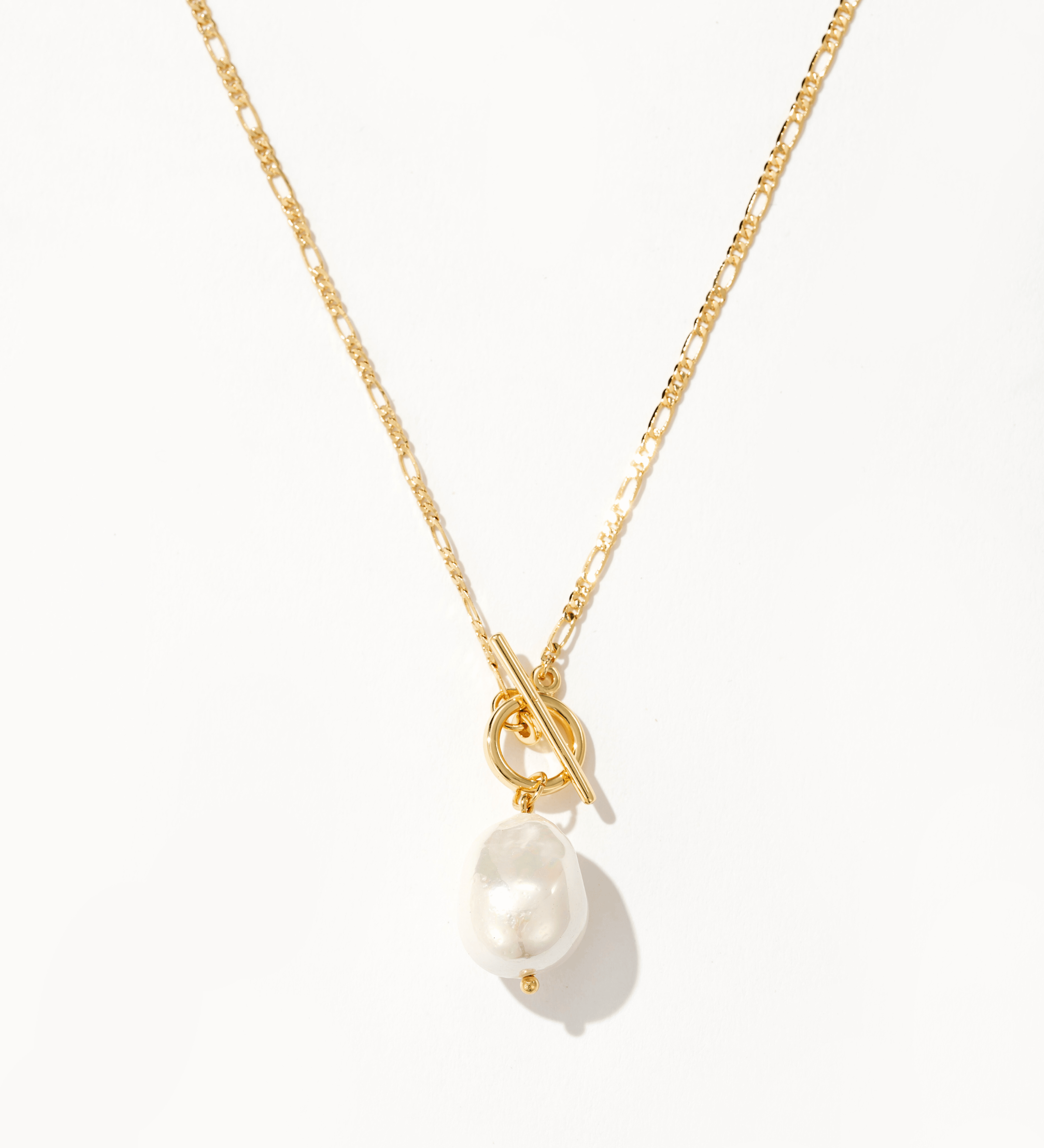 Elegantiška Kaklo Grandinėlė su Auksine Perle